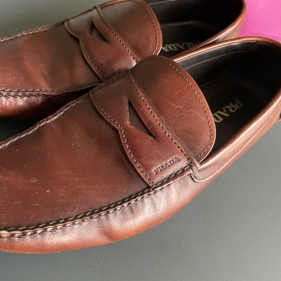 Prada Saffiano Loafers - Picture 2 of 5